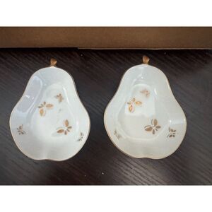 Set of 2 Vintage Ardalt Japan Pear Shaped Dishes 4"